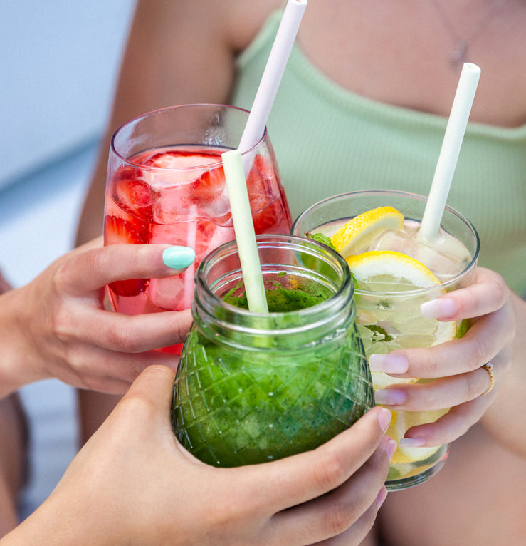 Valgomi šiaudeliai ir laimo ir mėtos trauktinės ruošinys "Mohito"